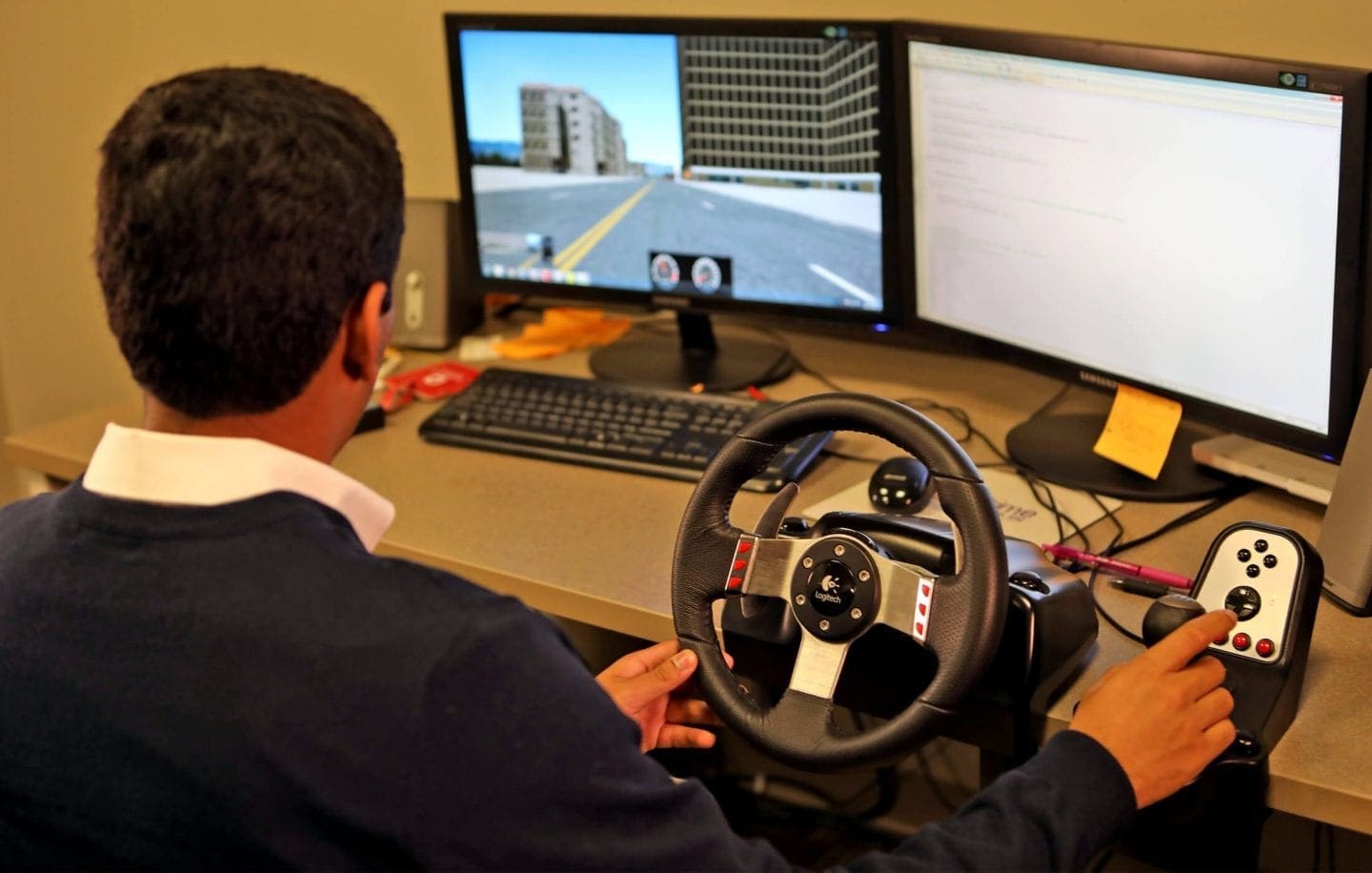 Desktop driving simulators driving software simulator research